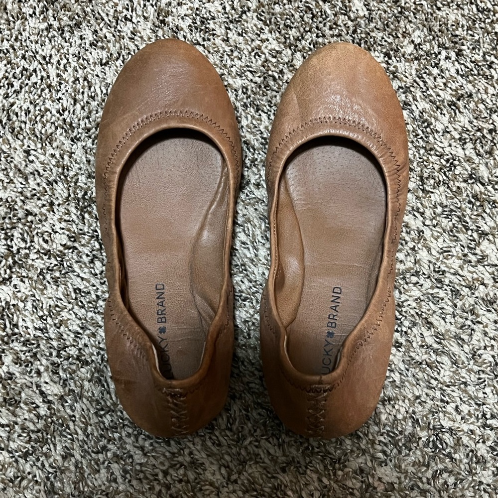 Lucky brand flats